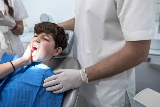 Best Emergency Tooth Extraction in Mcconnelsville, OH